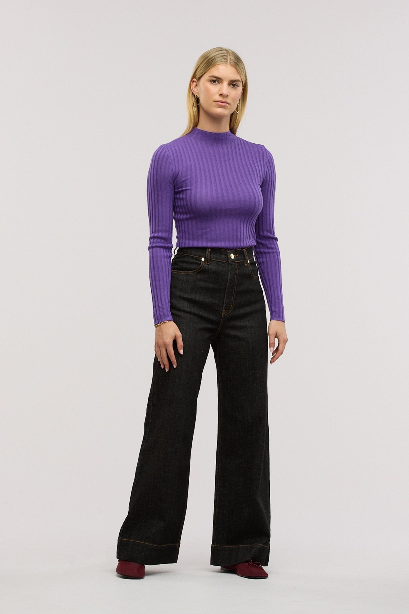 Merino Traveller Funnel Neck